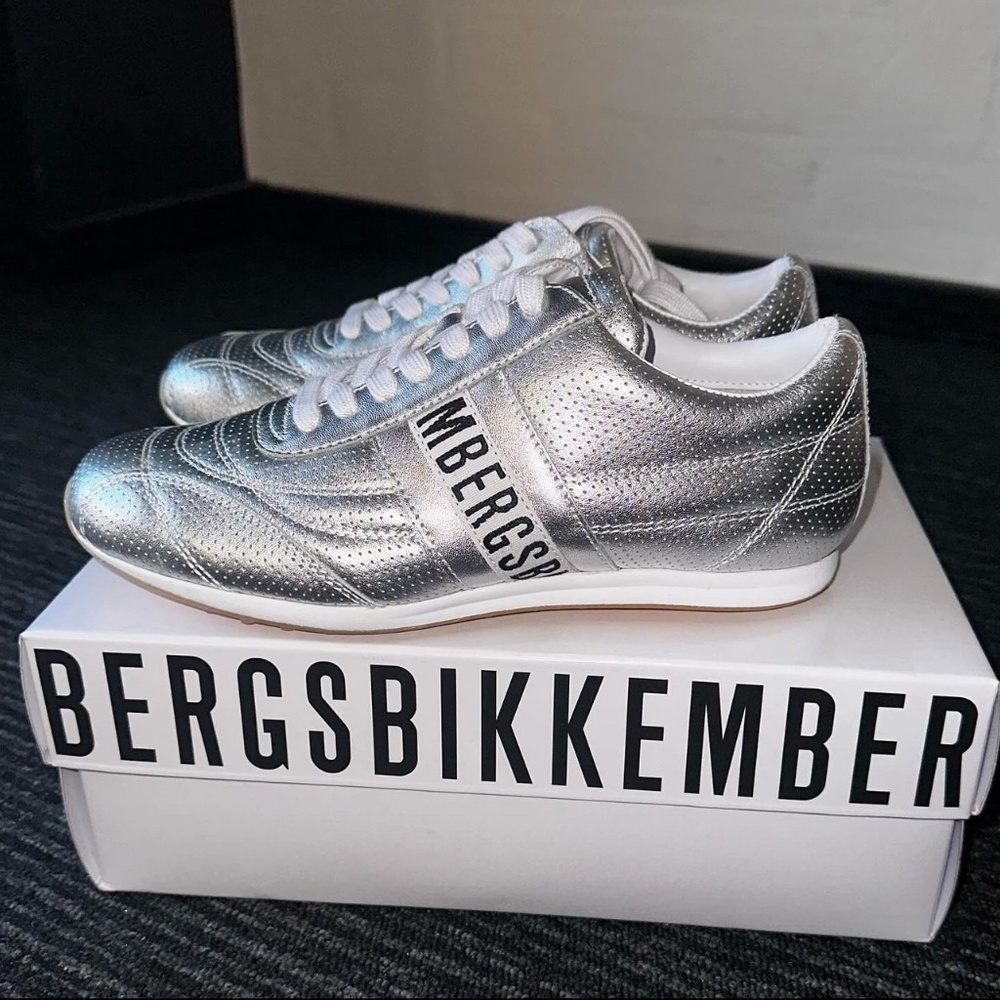 Dirk Bikkembergs sneakers no lace Brand New